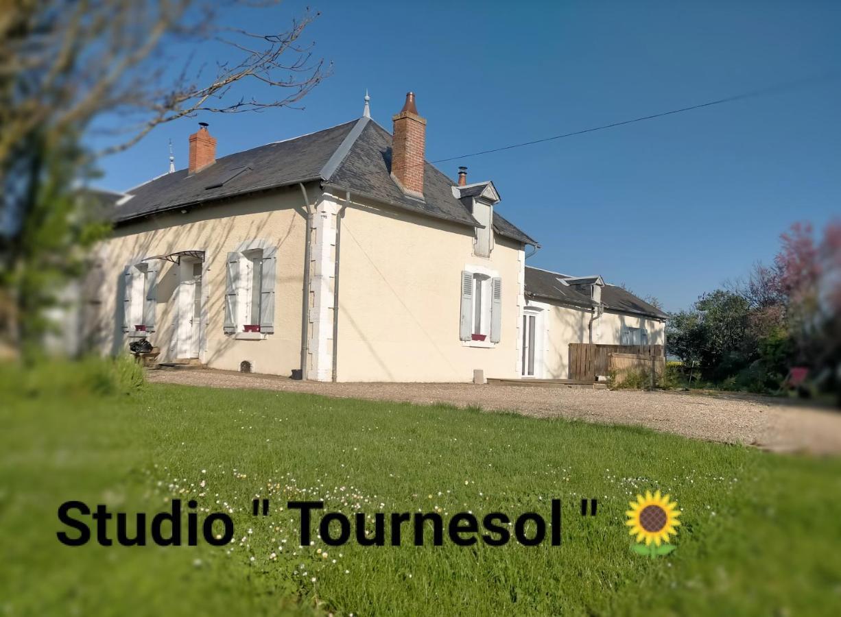 Studio " Tournesol " Au Coeur Du Berry Les Bordes Exteriér fotografie